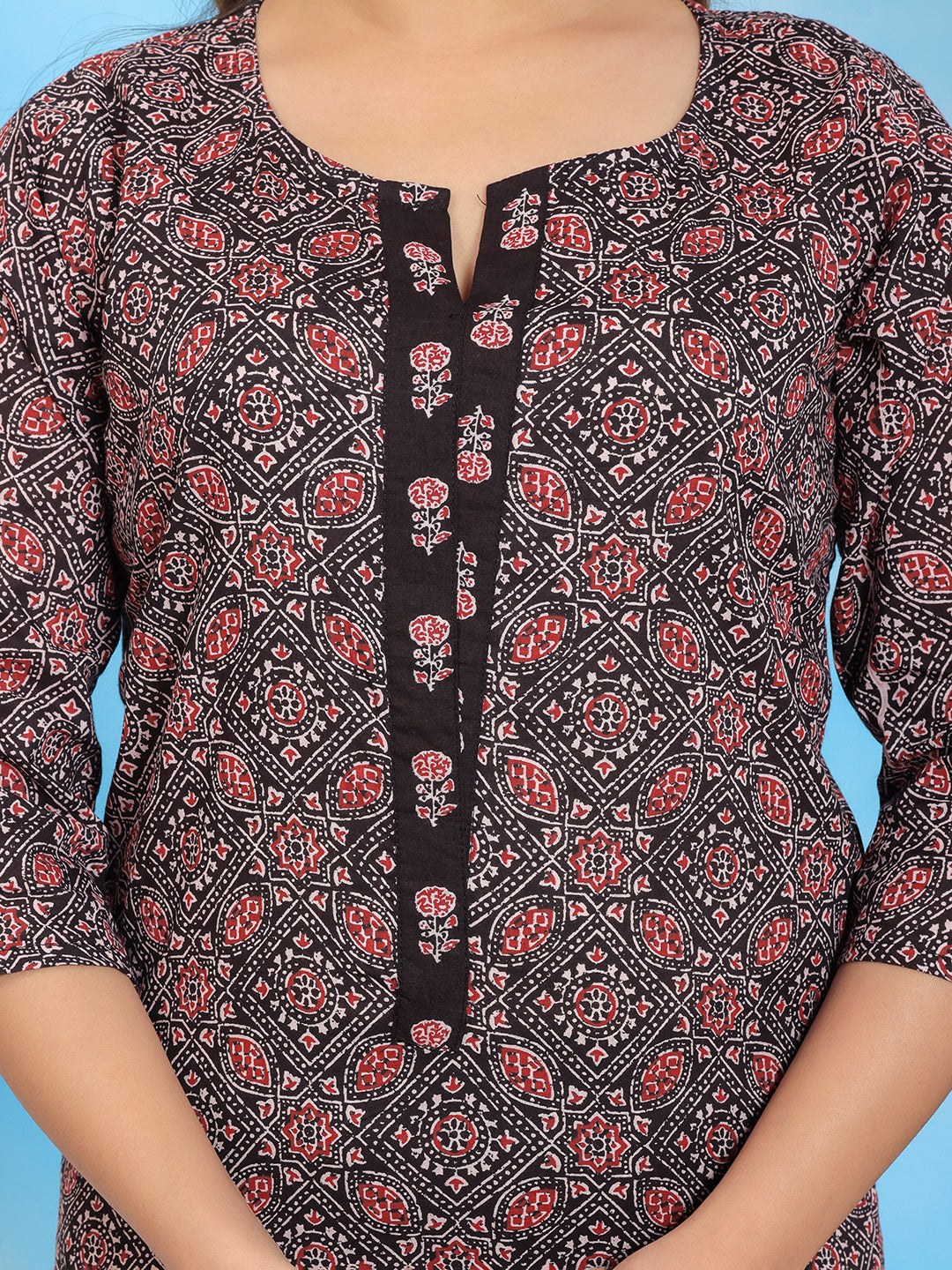 Mitrika Elegant Black Printed Cotton Kurta Set