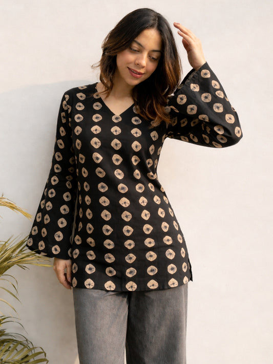 Women Black with Beige Dot Printed V Neck Pure Cotton Top