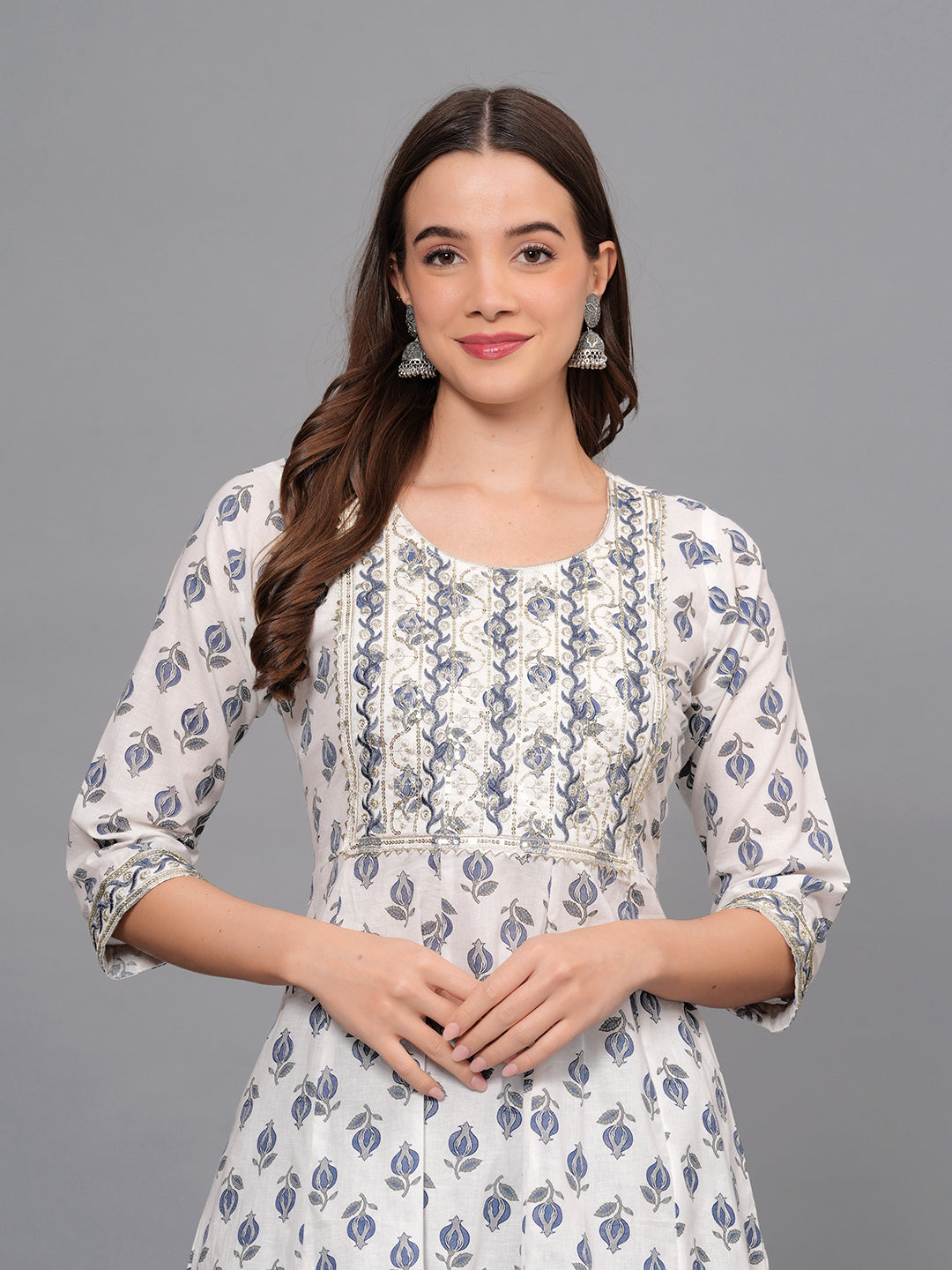 Mitrika Elegant White & Blue Printed Cotton Kurta Set