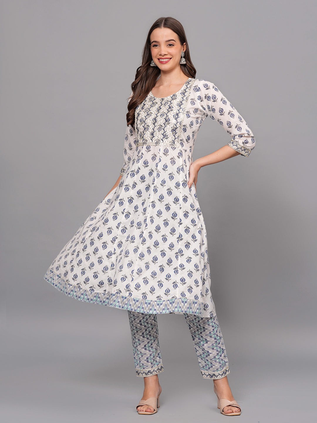 Mitrika Elegant White & Blue Printed Cotton Kurta Set
