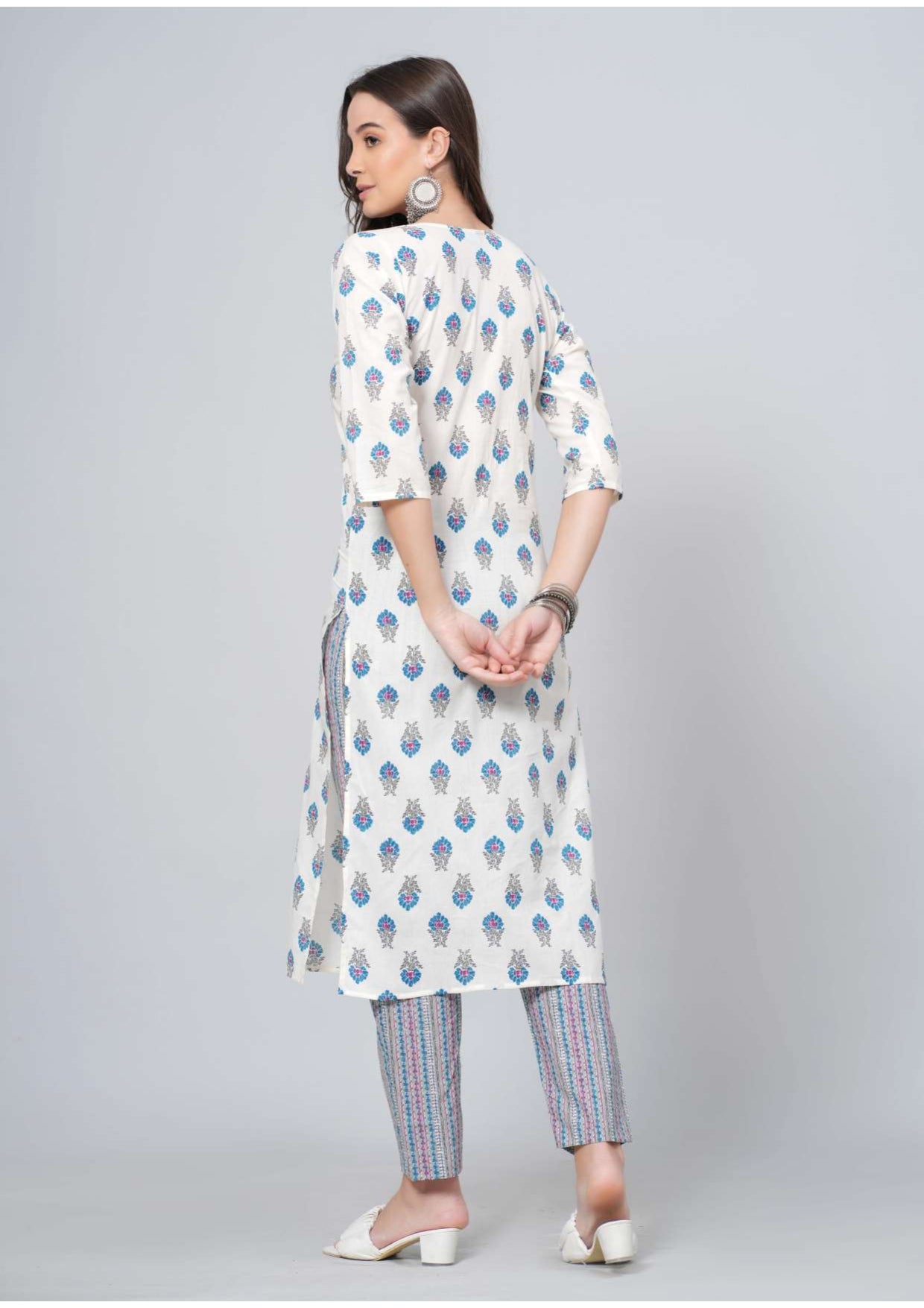 Mitrika Ivory Floral Printed Cotton Striped Kurta Set
