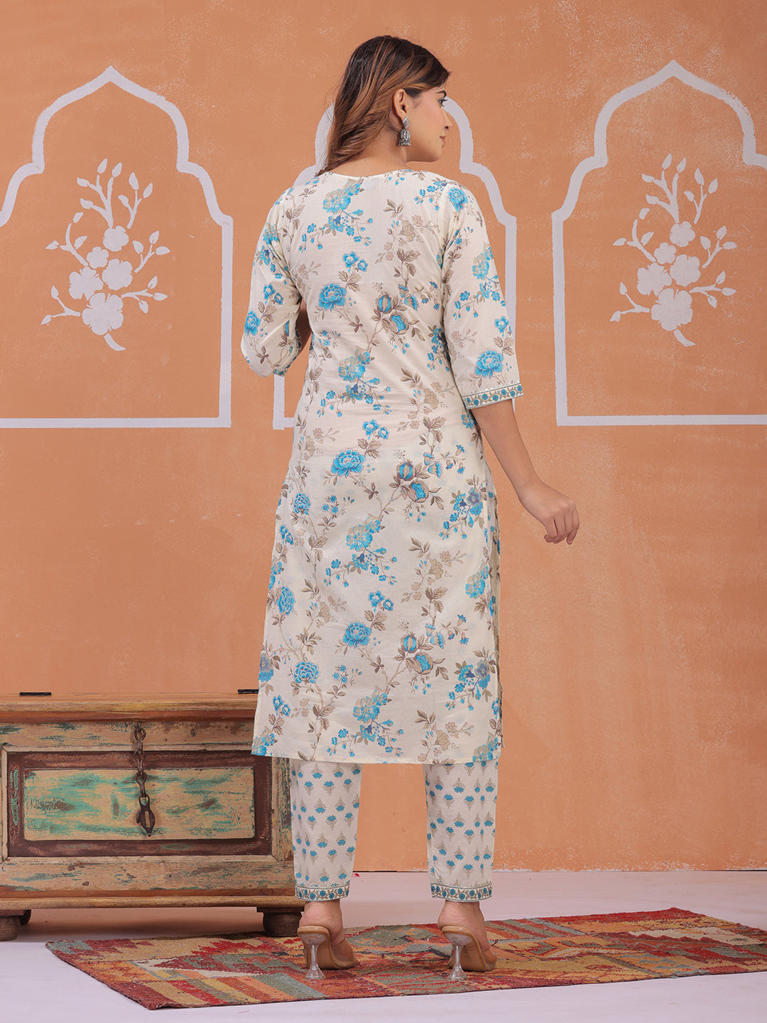 Floral printed cotton kurta set for women