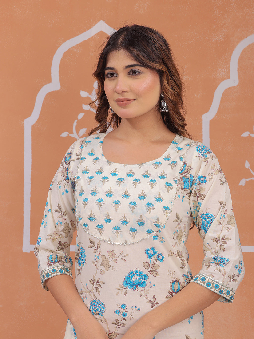 Mitrika off-white ethnic kurta pant set