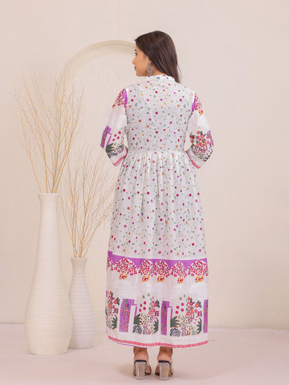 Casual white floral dress for brunch and daytime outings